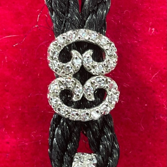 FIVE NECKLACES IN ONE - Picture 4 of 15